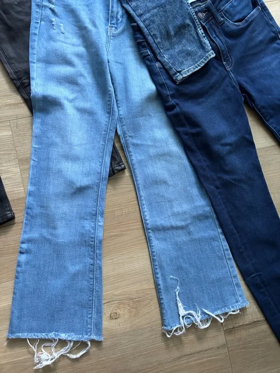 Zara Women Jeans Lot - Black, Light Blue, Medium Blue, Dark Blue - Picture 3 of 4